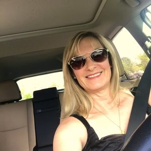 Meet your Posher, Janine